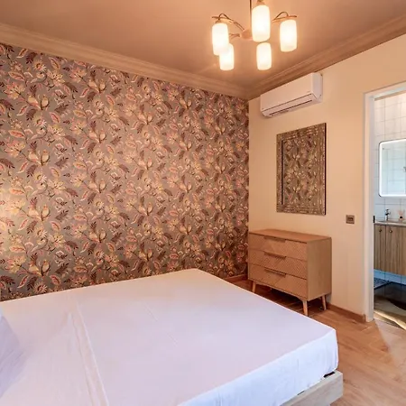 Piju Lux Apartament *