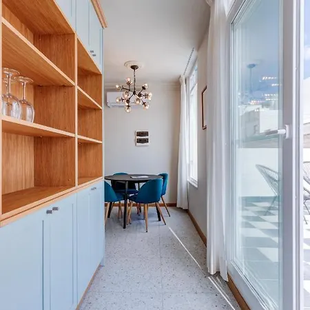 Piju Lux * Sliema