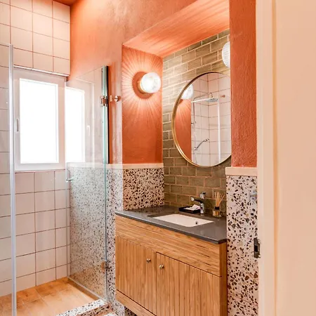 Piju Lux Σλιέμα